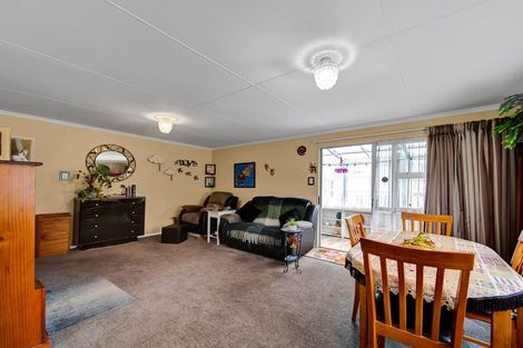 Photo of property in 10b Ropiha Street, Fitzroy, New Plymouth, 4312