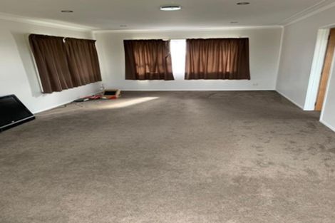 Photo of property in 1 Royal Road, Massey, Auckland, 0614