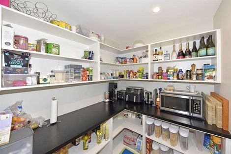 Photo of property in 5 Benjes Place, Woodend, 7610