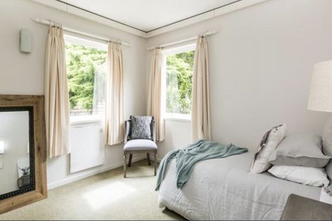 Photo of property in 11 Shortland Place, Havelock North, 4130