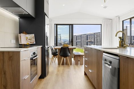 Photo of property in 34 Kopakopa Crescent, Wharewaka, 3330