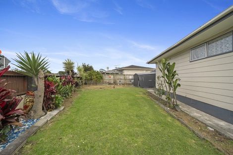 Photo of property in 89 Idlewild Avenue, Mangere, Auckland, 2022