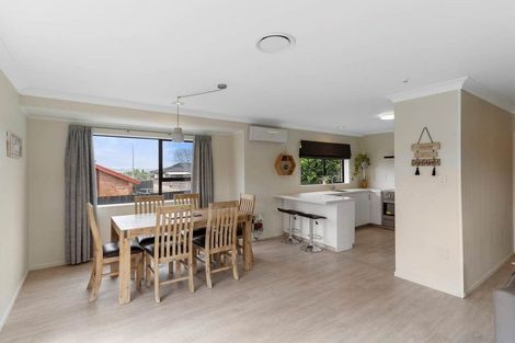 Photo of property in 215a Queen Street, Pukekohe, 2120