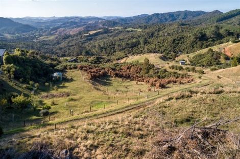 Photo of property in 50c Paul Road, Whenuakite, Whitianga, 3591