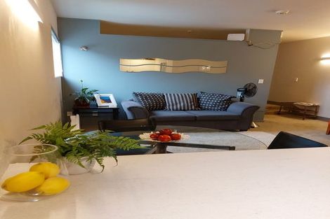 Photo of property in Urbane Apartments, 26/29 Webb Street, Mount Cook, Wellington, 6011