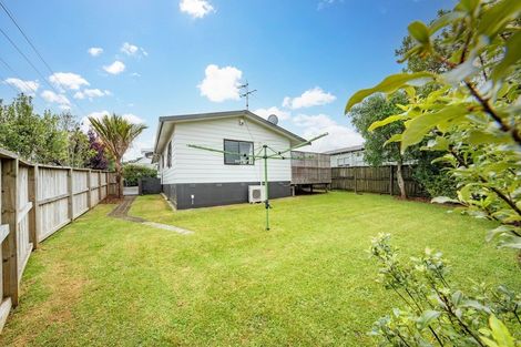 Photo of property in 1/86 Astley Avenue, New Lynn, Auckland, 0600