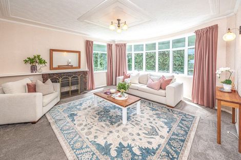 Photo of property in 14 Rawhiti Place, Saint Johns Hill, Whanganui, 4501