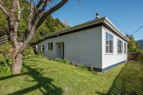 Photo of property in 83 Main Rd Havelock, Havelock, 7100