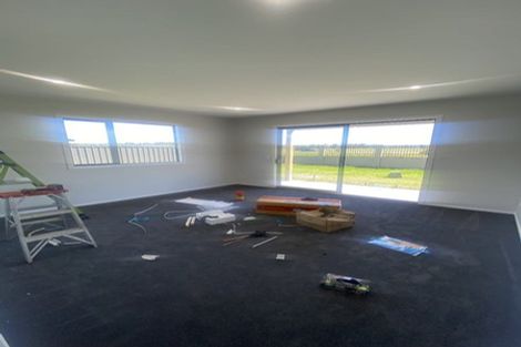 Photo of property in 64 Pelorus Avenue, Poraiti, Napier, 4112