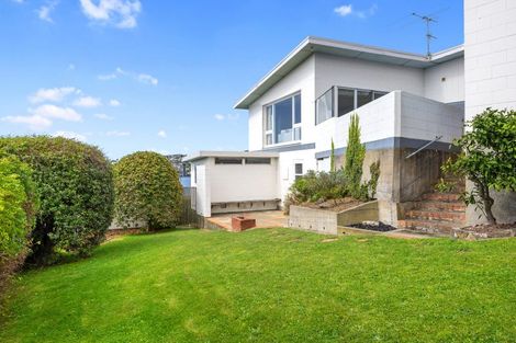 Photo of property in 32 Kidson Terrace, Cashmere, Christchurch, 8022
