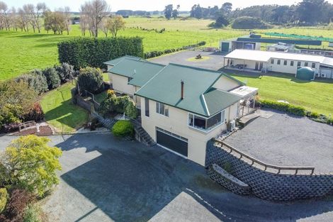 Photo of property in 140 Lake Road, Himatangi, Foxton, 4891