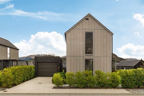 Photo of property in 6 Mckenzies Shute, Jacks Point, Queenstown, 9371