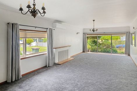 Photo of property in 35 Ropata Crescent, Boulcott, Lower Hutt, 5010