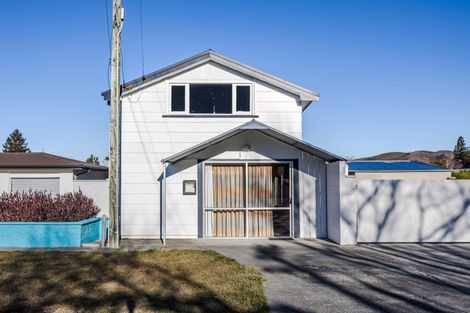 Photo of property in 85 Bledisloe Street, Kurow, 9435