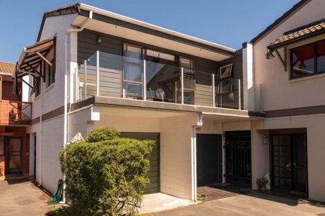 Photo of property in 4/1312 Hinemoa Street, Rotorua, 3010