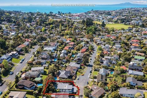 Photo of property in 29 Sandiacre Way, Browns Bay, Auckland, 0630