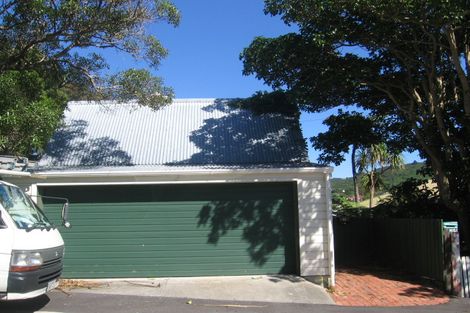 Photo of property in 66 Creswick Terrace, Northland, Wellington, 6012