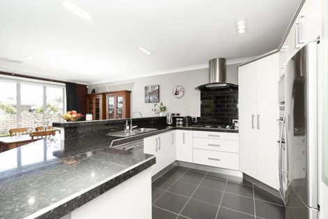 Photo of property in 392a Hukanui Road, Rototuna, Hamilton, 3210