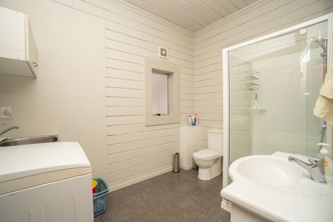 Photo of property in 16 Lombard Street, Palmerston North, 4410