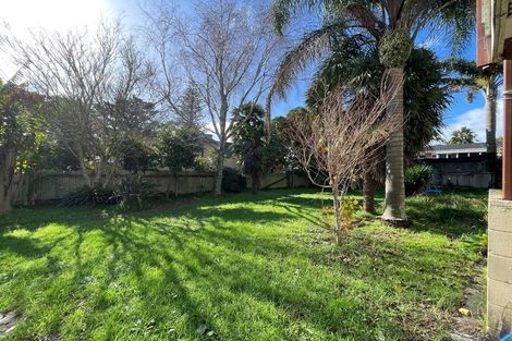 Photo of property in 60b Te Atatu Road, Te Atatu South, Auckland, 0610