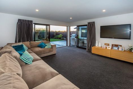 Photo of property in 89 Metehau Street, Marshland, Christchurch, 8083