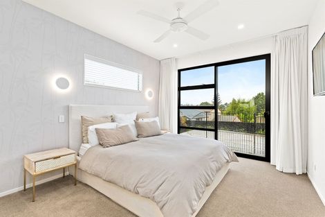 Photo of property in 32a Gledstane Road, Stanmore Bay, Whangaparaoa, 0932