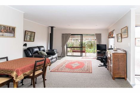 Photo of property in 23a Fairway Drive, Kerikeri, 0230