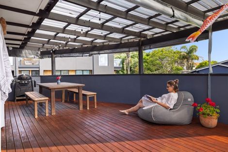 Photo of property in 1097 Papamoa Beach Road, Papamoa Beach, Papamoa, 3118