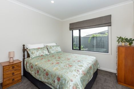 Photo of property in 10 Orotu Drive, Poraiti, Napier, 4112