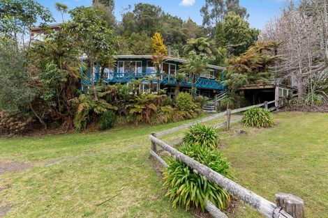 Photo of property in 9 Tumai Road, Lake Rotoma, Rotorua, 3074