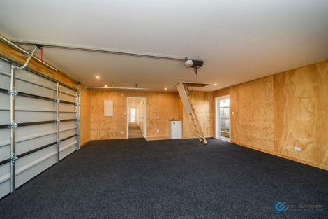 Photo of property in 19 Silicon Way, Fitzherbert, Palmerston North, 4410