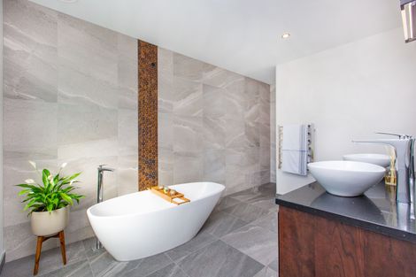 Photo of property in 33 Baxter Michael Crescent, Cambridge, 3434