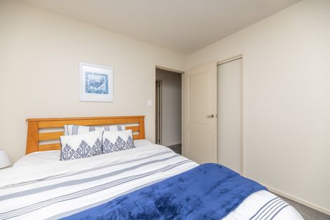 Photo of property in 10 Harrys Way, Redwood, Christchurch, 8051