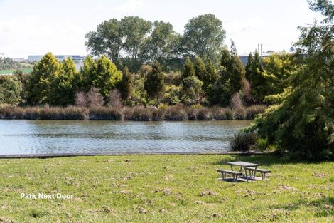 Photo of property in 42 Double Bay Road, Pyes Pa, Tauranga, 3112