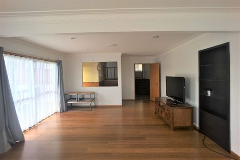 Photo of property in 1/20 Sunnyview Avenue, Shelly Park, Auckland, 2014