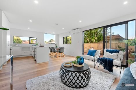 Photo of property in 2/51 Kings Crescent, Hutt Central, Lower Hutt, 5010