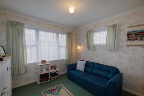 Photo of property in 43 Whitefield Street, Kaiapoi, 7630