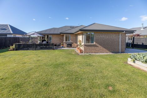 Photo of property in 13 Parkinson Place, Woodend, 7610