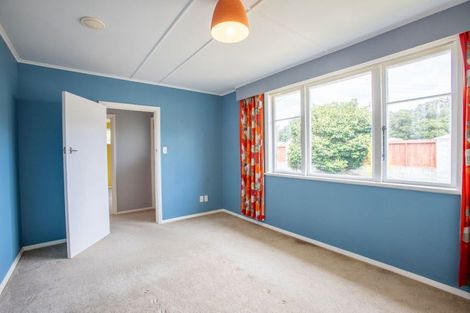 Photo of property in 16 Moore Street, Ohakune, 4625