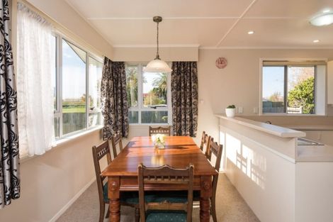 Photo of property in 49 Park Terrace, Blenheim, 7201