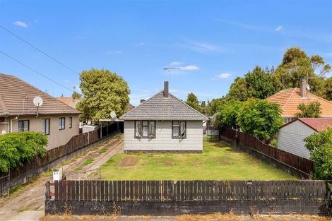Photo of property in 51 Anderson Avenue, Point England, Auckland, 1072