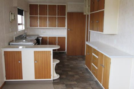 Photo of property in 35 Collins Street, Hawera, 4610