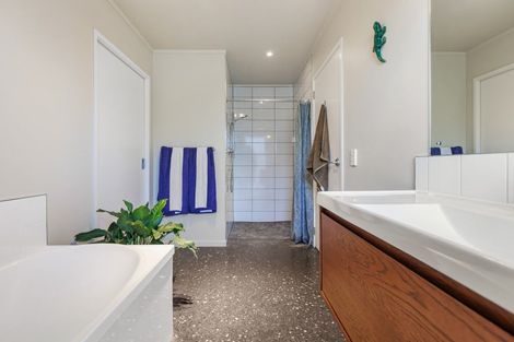 Photo of property in 61 Karamea Street, Whalers Gate, New Plymouth, 4310