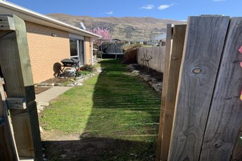 Photo of property in 13a Niger Street, Wanaka, 9305