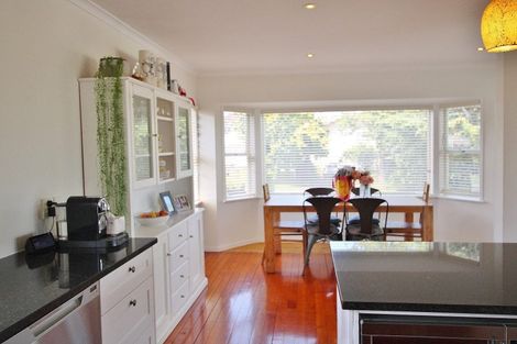 Photo of property in 78 Hillcrest Avenue, Hillcrest, Auckland, 0627