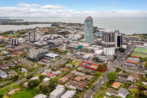 Photo of property in 5 Burns Avenue, Takapuna, Auckland, 0622