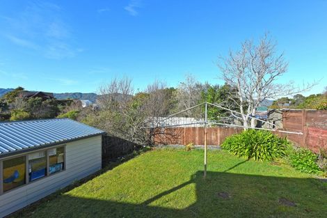 Photo of property in 2 Gainsborough Grove, Belmont, Lower Hutt, 5010