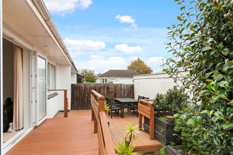 Photo of property in 4/14a Dickson Crescent, Hornby, Christchurch, 8042