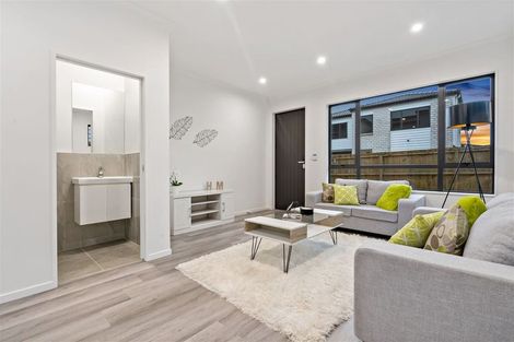 Photo of property in 3/32 Alfriston Road, Manurewa East, Auckland, 2102