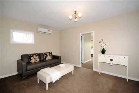 Photo of property in 244 Grahams Road, Bryndwr, Christchurch, 8053